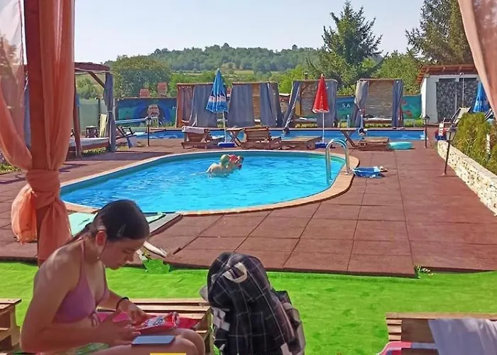 Brvnara Dragce 公寓 Mionica