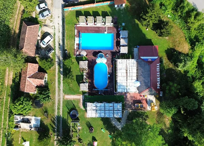 Brvnara Dragce 公寓 Mionica